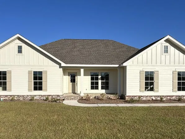 119 Adkinson Rd, Newton, AL 36352