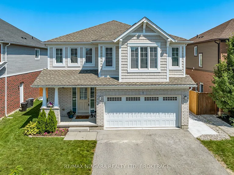 7 Riley Ave — Photo 1