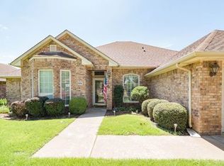 1006 Quail Ridge Rd, Enid, OK 73703