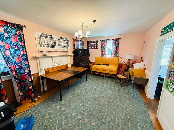 5th image of 607 Giles Rd