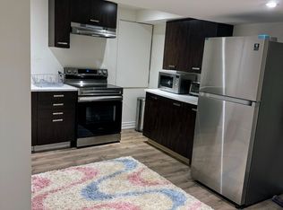 334 Hewitt Cir, Newmarket, ON L3X 2H1