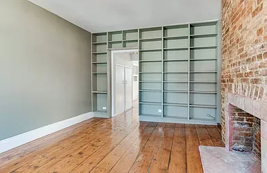 Rented by R New York