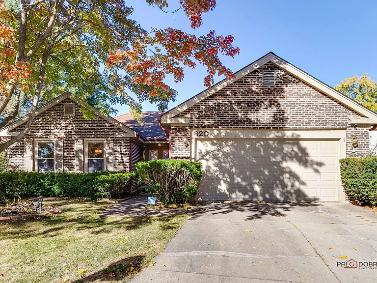 920 Lee Ct — Photo 3
