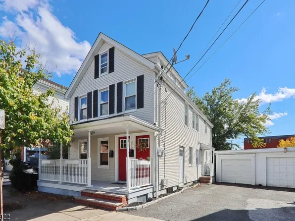 290 Essex St #1, Millburn, NJ 07041