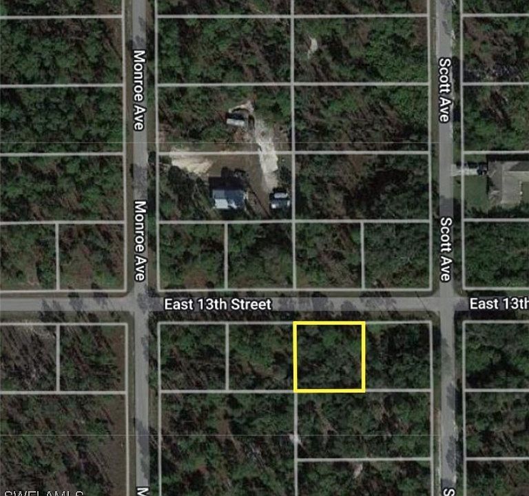 2nd image of 3704 E 13th St