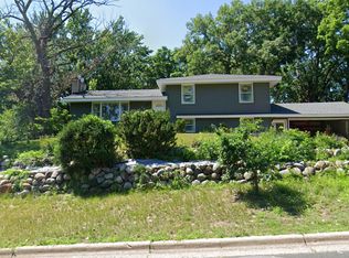 11500 Palmer Rd, Bloomington, MN 55437