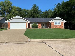 42 Northridge Rd, Shawnee, OK 74804