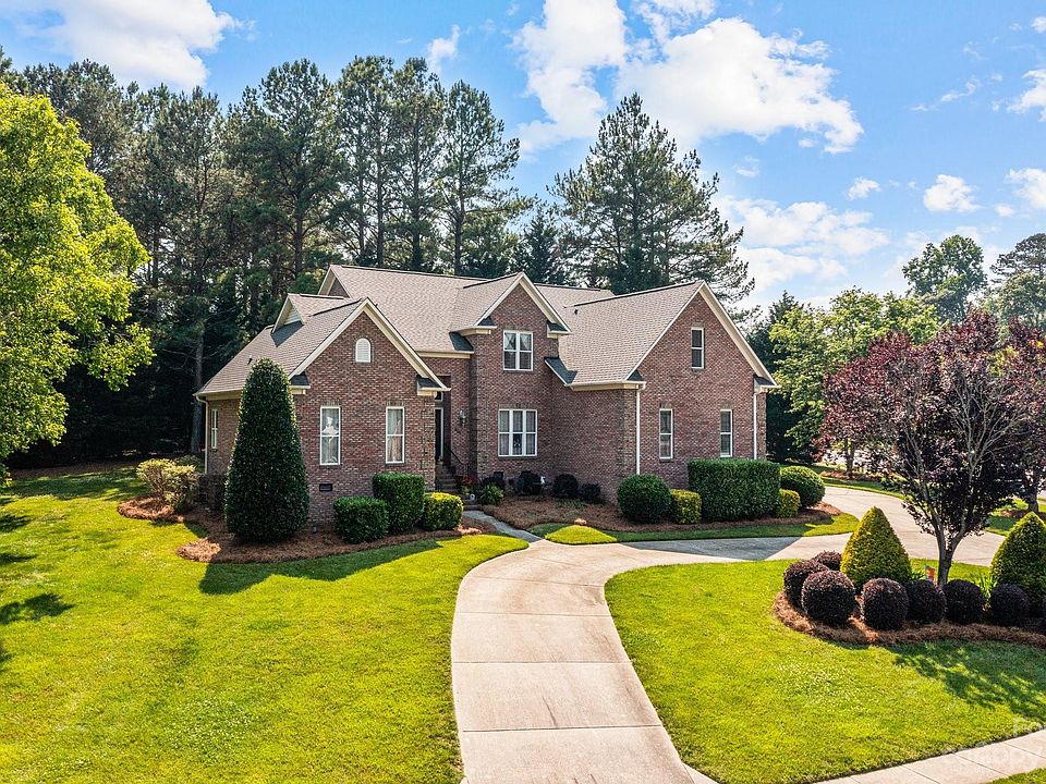 301 Gallant Cir, China Grove, NC 28023 Zillow