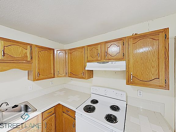 4th image of 1805 Panola Dr