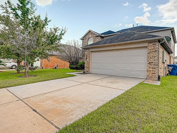 3rd image of 14111 Coveney Dr