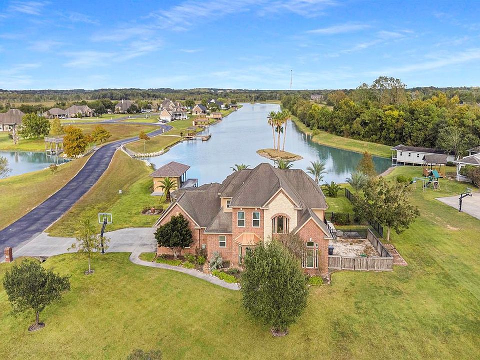 303 Lago Cir, Santa Fe, TX 77510 MLS 84693922 Zillow