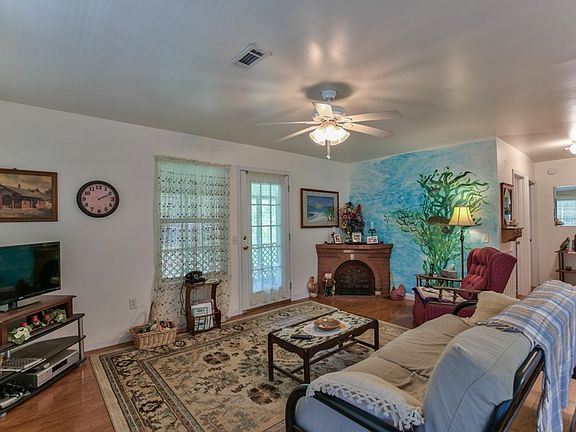 4th image of 7817 Fisherman Ln