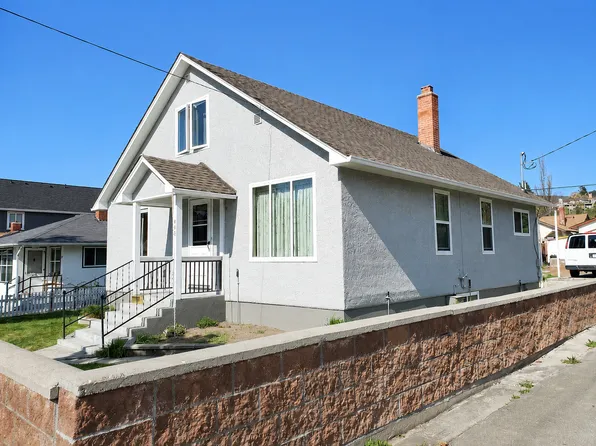 498 Braid St, Penticton, BC V2A 4Y2