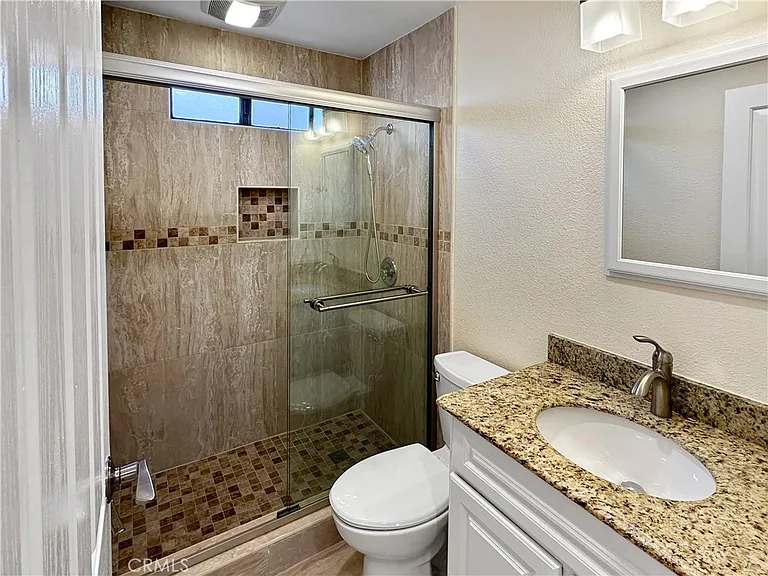965 E Del Mar Blvd #6 — Photo 13