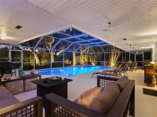 16400 SW 80th Ave, Palmetto Bay, FL 33157