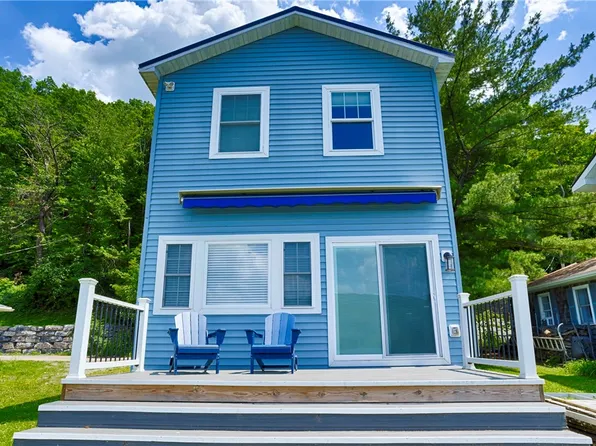 5170 Sunnyside Rd, Middlesex, NY 14507