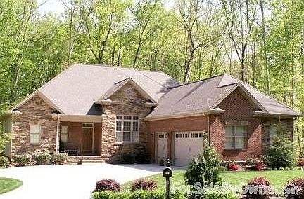 1st image of 501 Leatha Ln NW