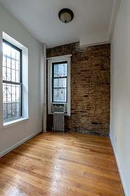 Rented by Corcoran | media 31