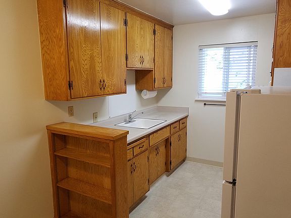 4th image of 991 Boranda Ave APT 10