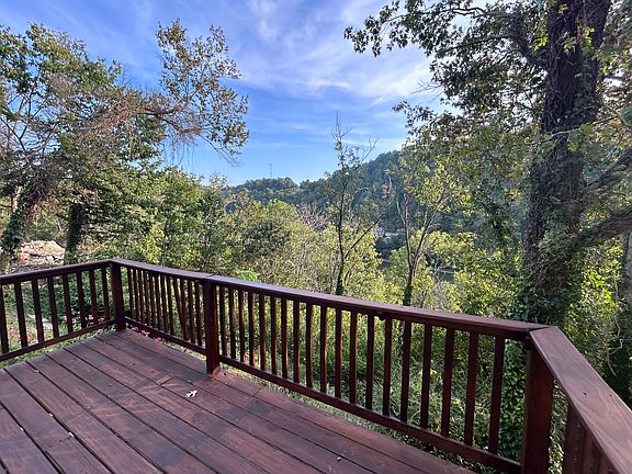 5th image of 8724 Williams Ln
