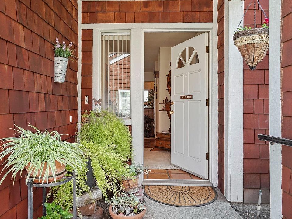 1st image of 2306-6481 Embarcadero Dr