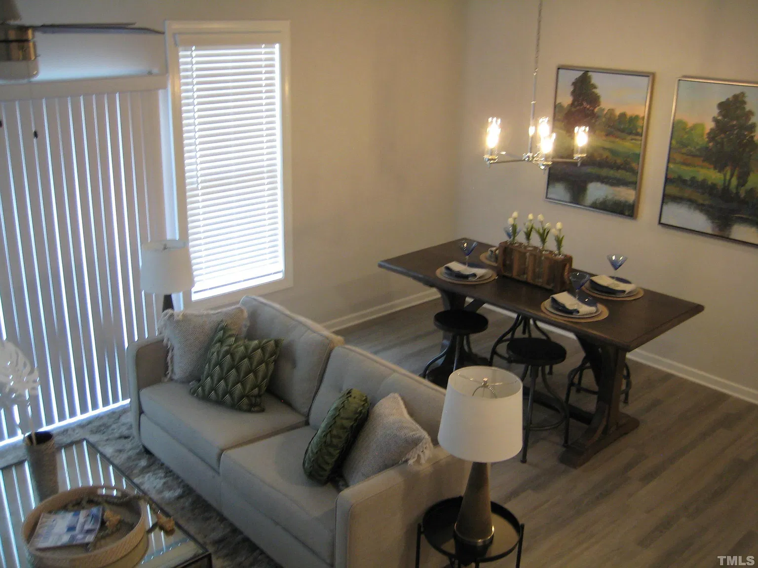 3 bed, 2.5 bath, $1,850 — Photo 3