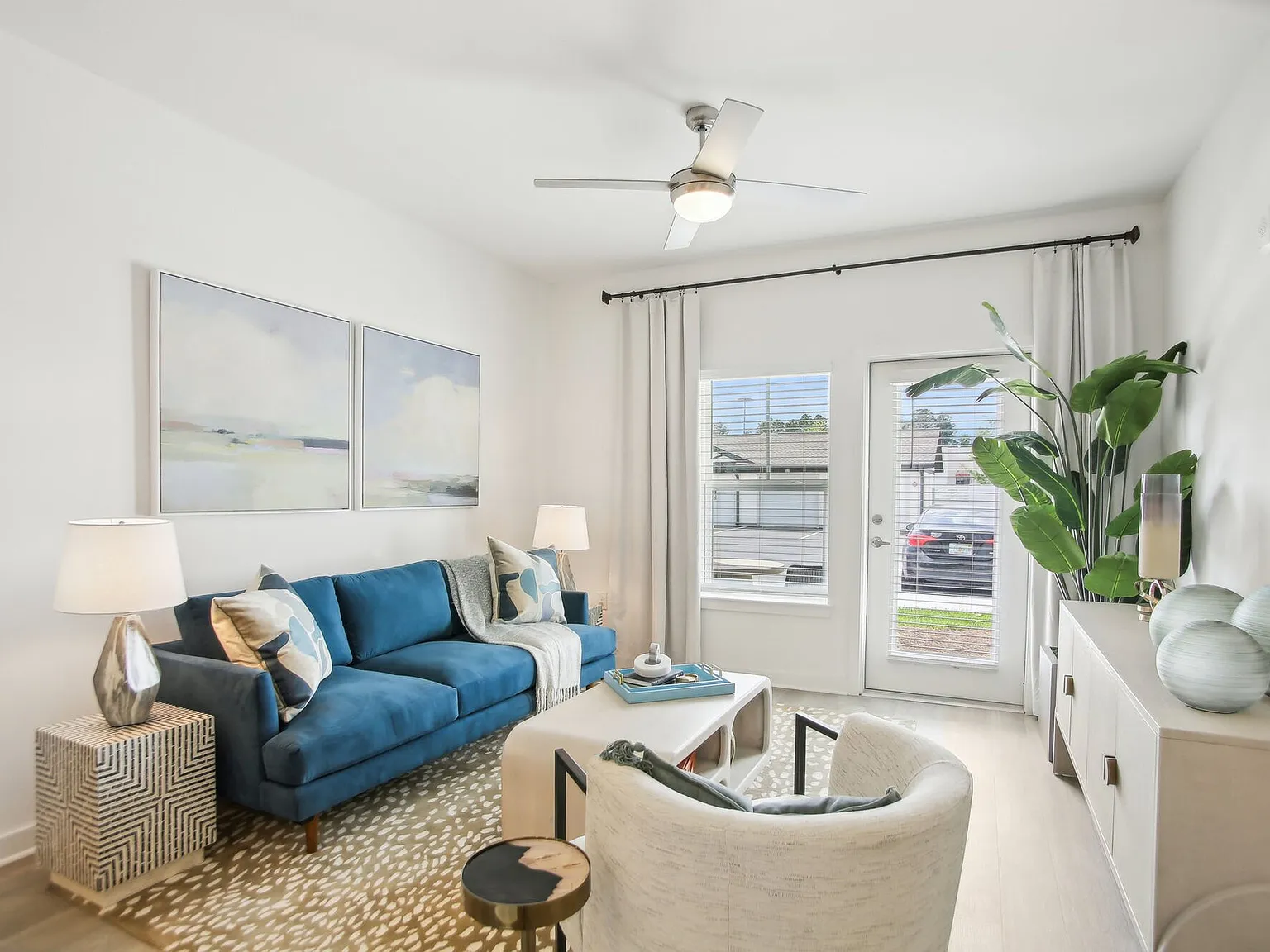 Avion Apartments — Photo 4