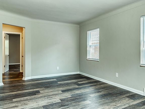 4th image of 8415 Richard Ave