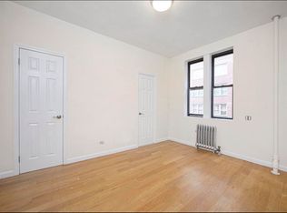 305 W 45th St APT 1E, New York, NY 10036
