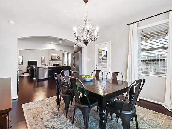 3rd image of 26302 Groveton Ct
