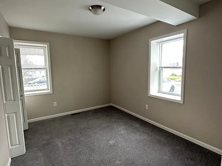 180 Spring St #2 — Photo 6