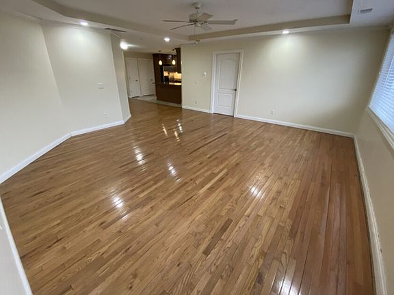 5th image of 207 N Dixie Way Suite 120