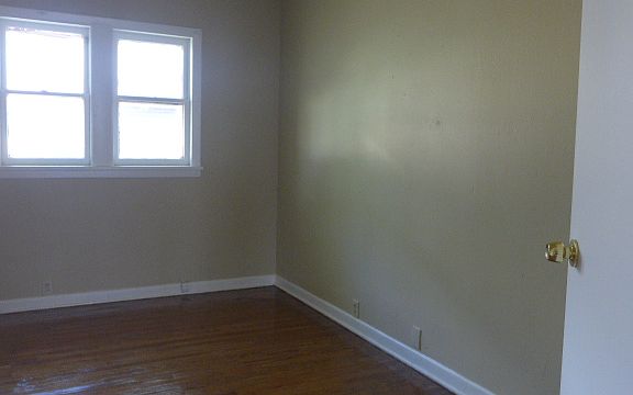 5th image of 307 N Carolina St