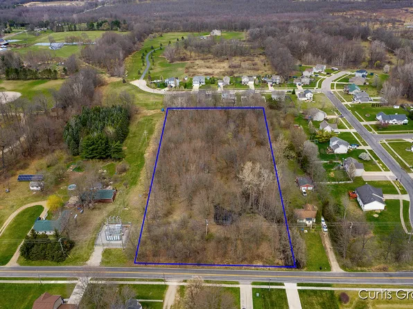 West St, Laingsburg, MI 48848