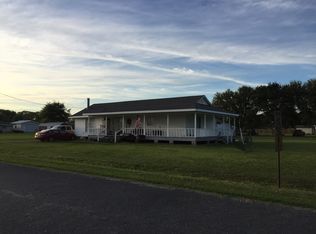 208 Sibille Rd, Iowa, LA 70647