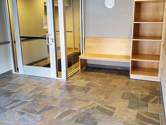 5th image of 2210 Harbor View Dr #2210