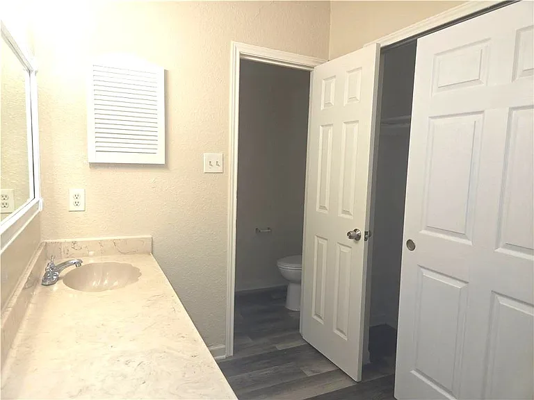 3734 Honey Creek Dr — Photo 11