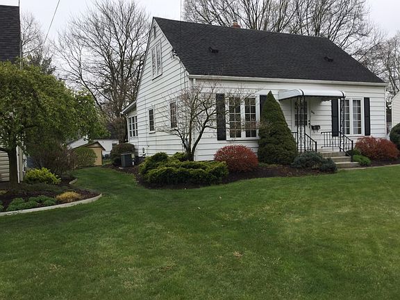 2nd image of 646 E Lake Ave