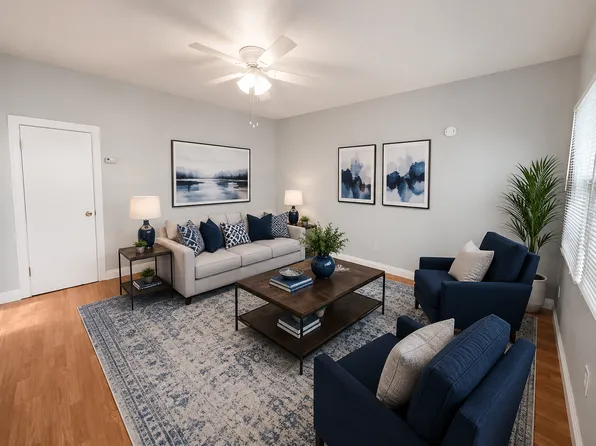 LB1021 (Coronado), 1021 Coronado Ave #5, Long Beach, CA 90804