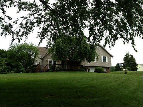2nd image of 612 W Jocedan Ct