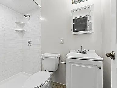 1st image of 2768 Morris Ave #Mn-4585