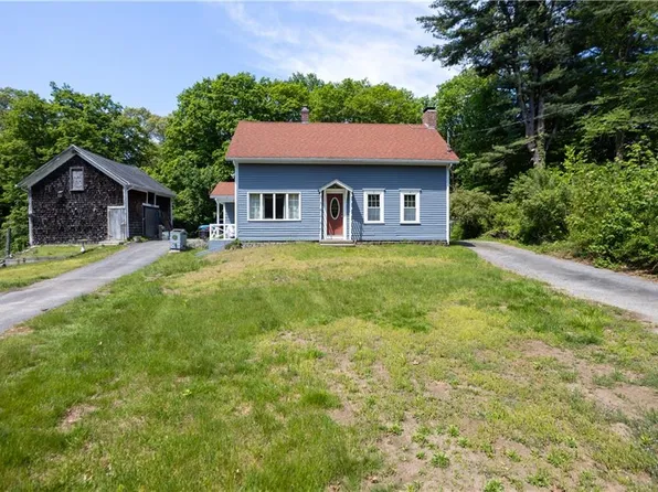 48 Brayton Rd, Smithfield, RI 02917