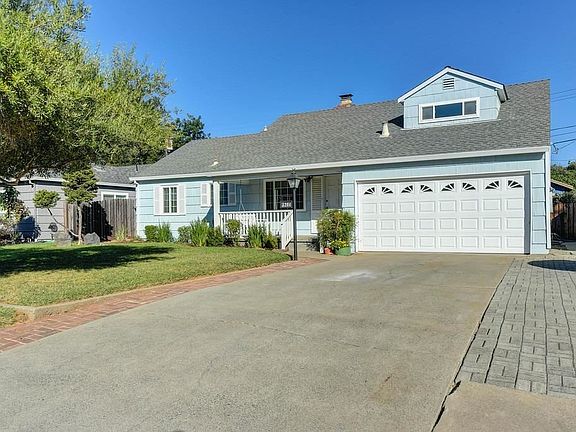 3rd image of 3204 Montclaire St