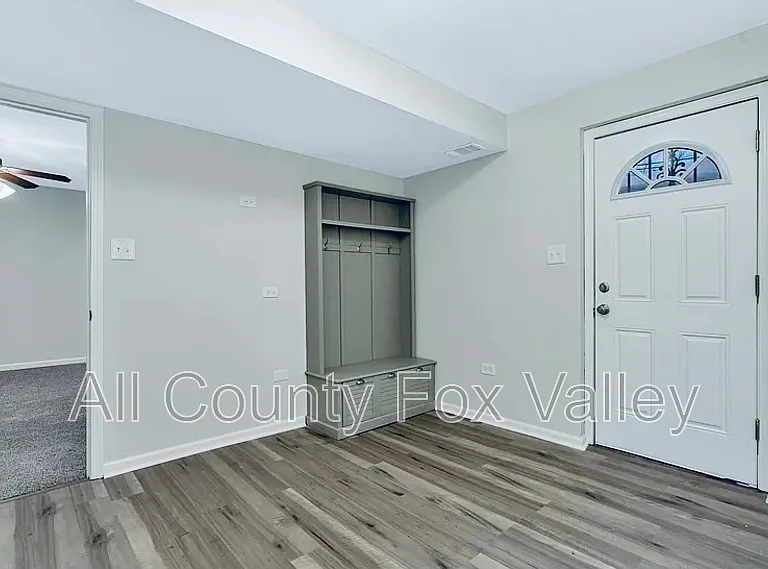 9224 S Turner Ave — Photo 34