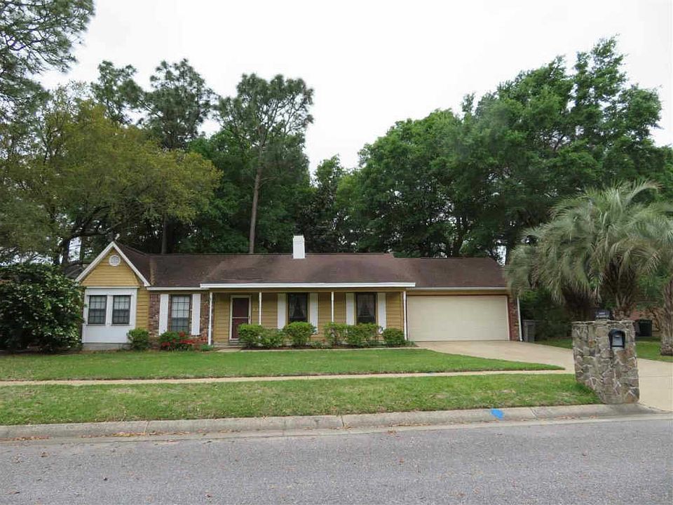 1st image of 7457 Baywoods Ln