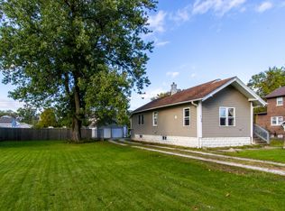 213 Bruce Rd, Lockport, IL 60441