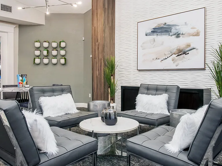 Grab a cup of complimentary coffee and relax in our clubhouse lounge seating area.