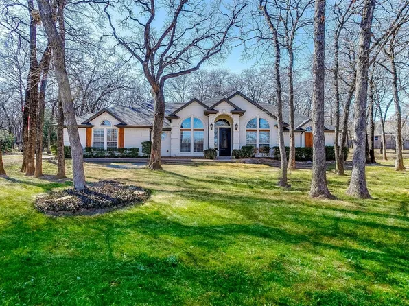 116 Meadow Oaks Dr, Burleson, TX 76028