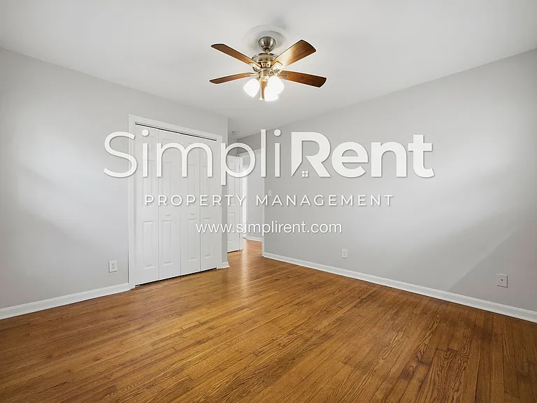 2447 Whites Mill Ln — Photo 20