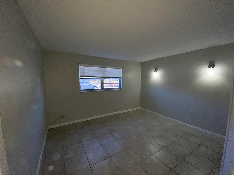 650 SW 2nd Ave #149 — Photo 14